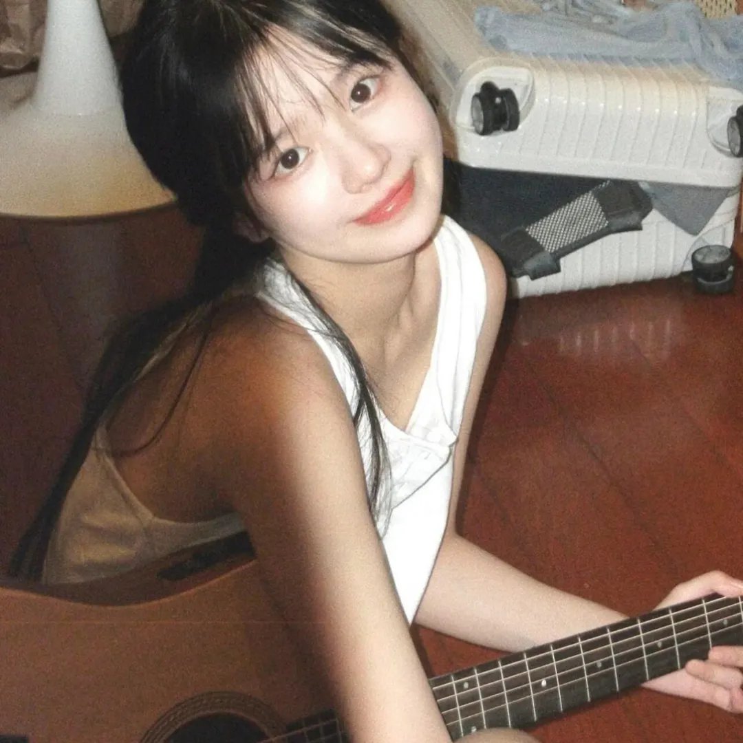 女帝是反派，她靠养娃洗白